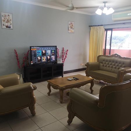 Homestay Marina Court Кота-Кінабалу Екстер'єр фото